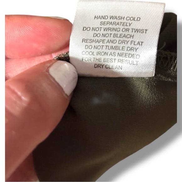 Pink Rose Olive Tie-Front Keyhole Cutout Short Sleeve Shear Crop Crewneck Blouse - Picture 12 of 16